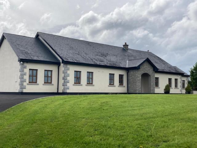Lir Lodge Castlepollard Buitenkant foto